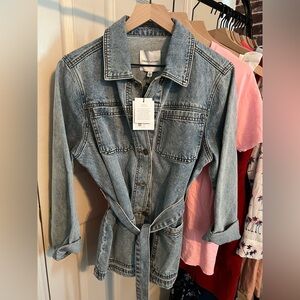 NWT Gibson & Latimer Light Wash Belted Denim Jacket